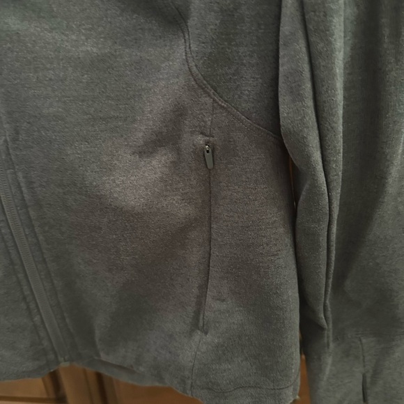 All In Motion Gray Full-Zip Jacket - Picture 4 of 10